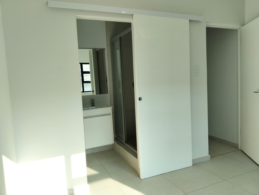 To Let 2 Bedroom Property for Rent in Wilgeheuwel Gauteng