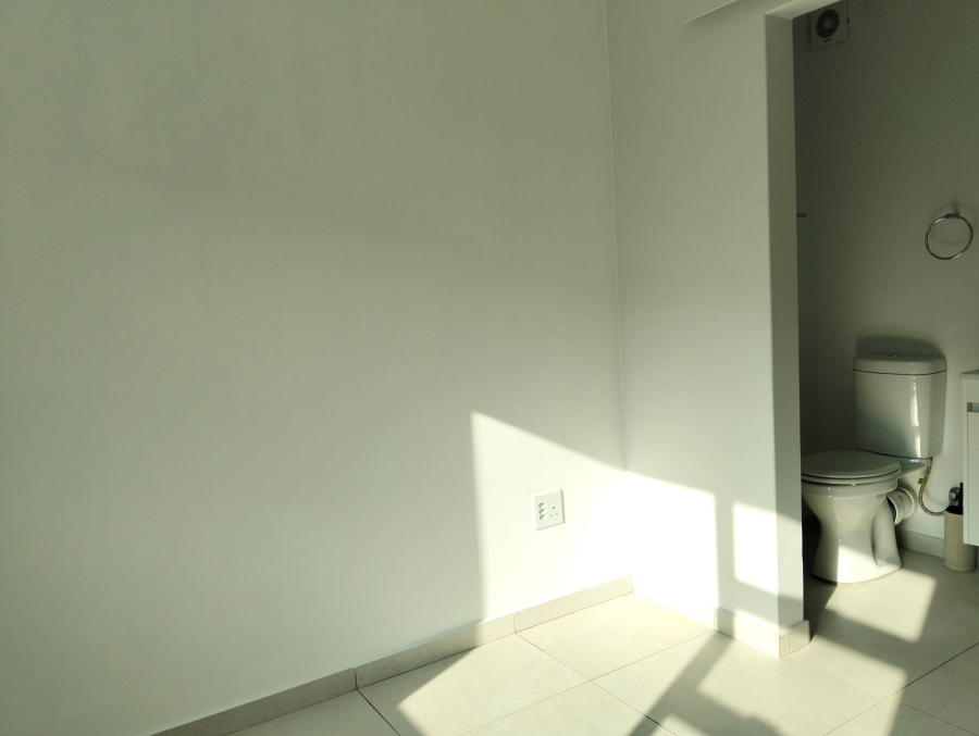 To Let 2 Bedroom Property for Rent in Wilgeheuwel Gauteng