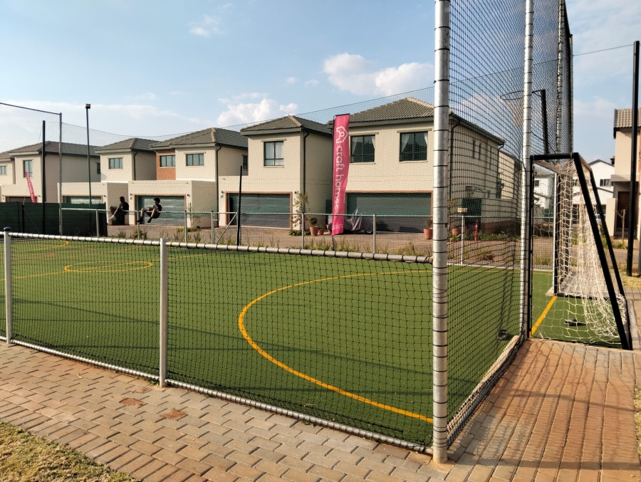 To Let 2 Bedroom Property for Rent in Wilgeheuwel Gauteng