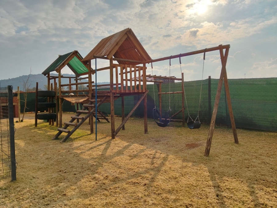 To Let 2 Bedroom Property for Rent in Wilgeheuwel Gauteng