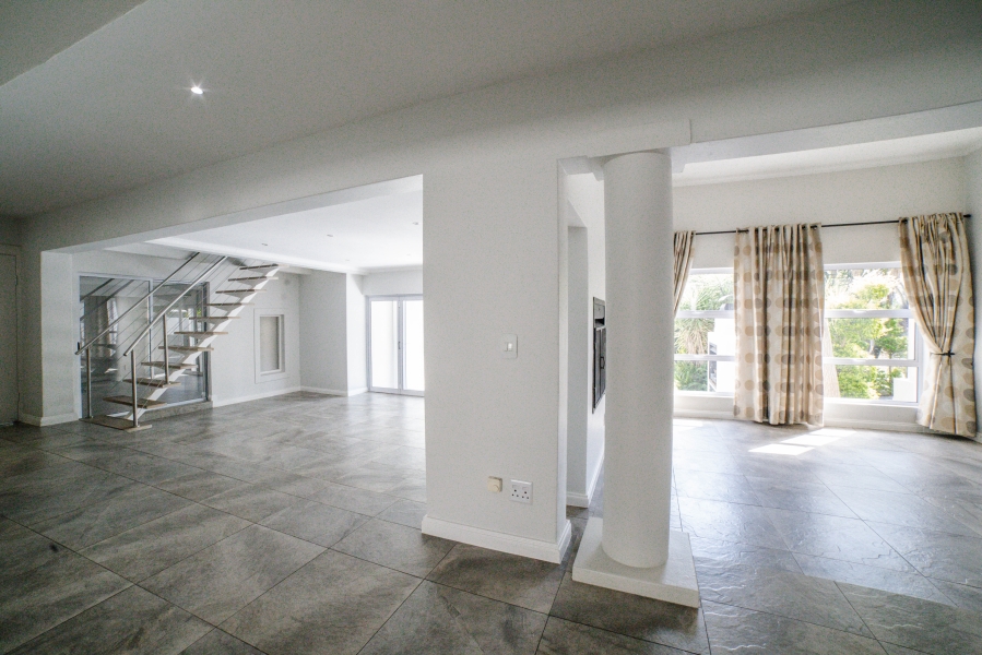 To Let 4 Bedroom Property for Rent in Dainfern Golf Estate Gauteng