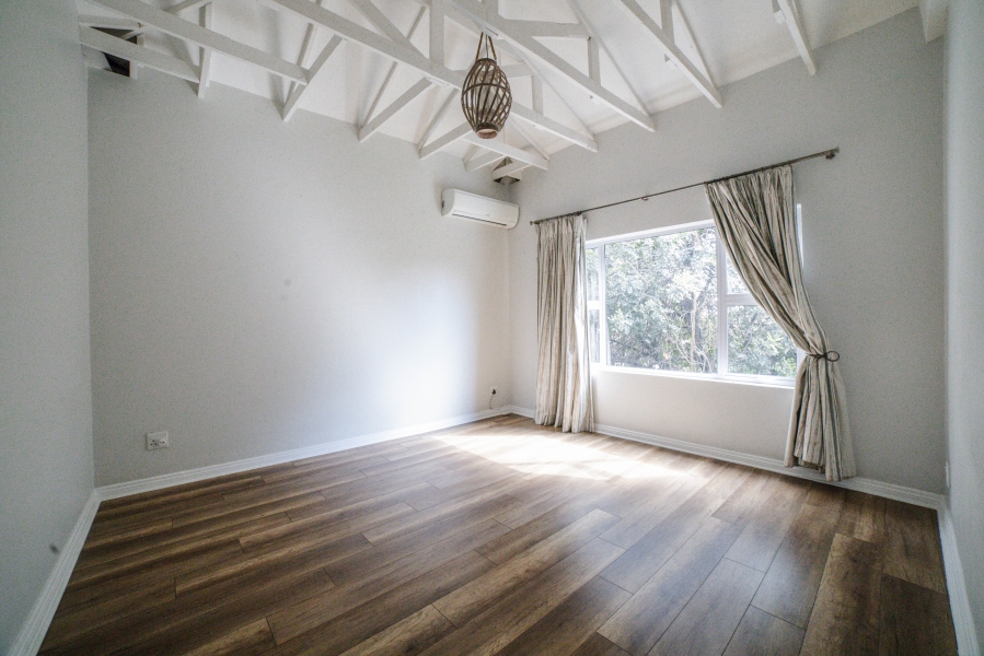 To Let 4 Bedroom Property for Rent in Dainfern Golf Estate Gauteng