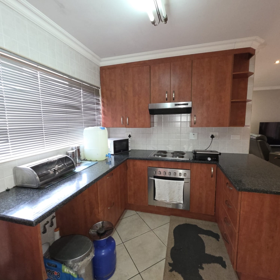 3 Bedroom Property for Sale in Equestria Gauteng