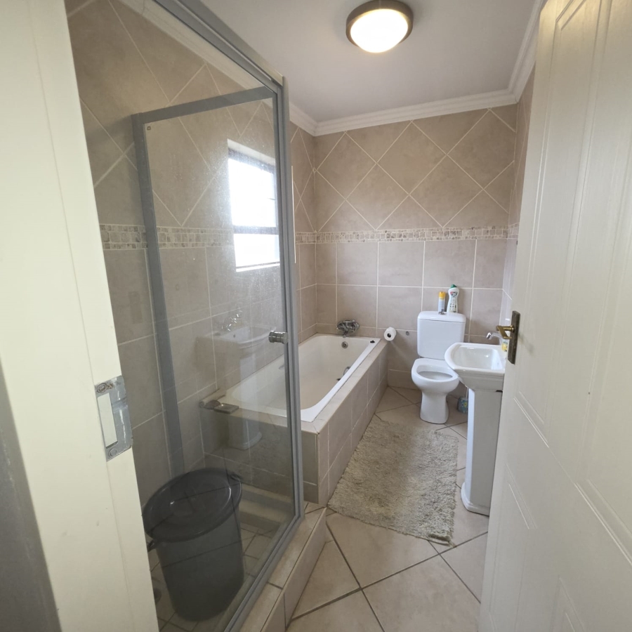 3 Bedroom Property for Sale in Equestria Gauteng