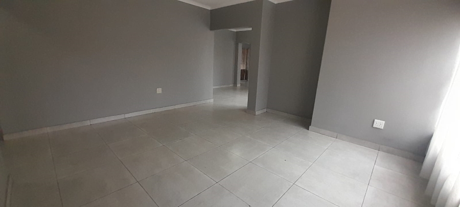 3 Bedroom Property for Sale in Golf Park Gauteng