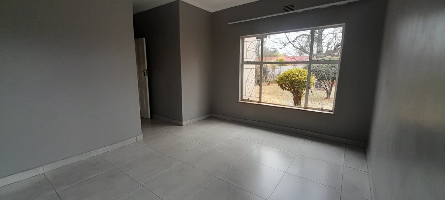 3 Bedroom Property for Sale in Golf Park Gauteng
