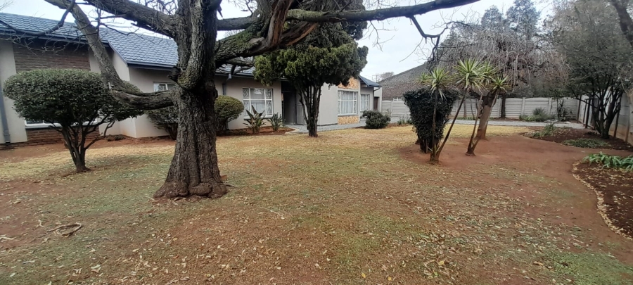 3 Bedroom Property for Sale in Golf Park Gauteng