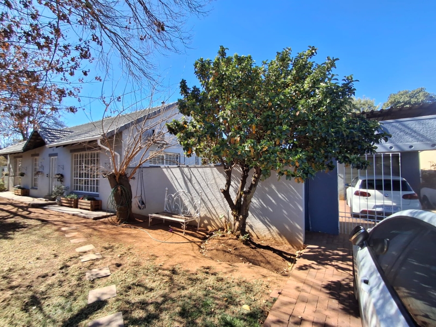 3 Bedroom Property for Sale in Brackenhurst Gauteng