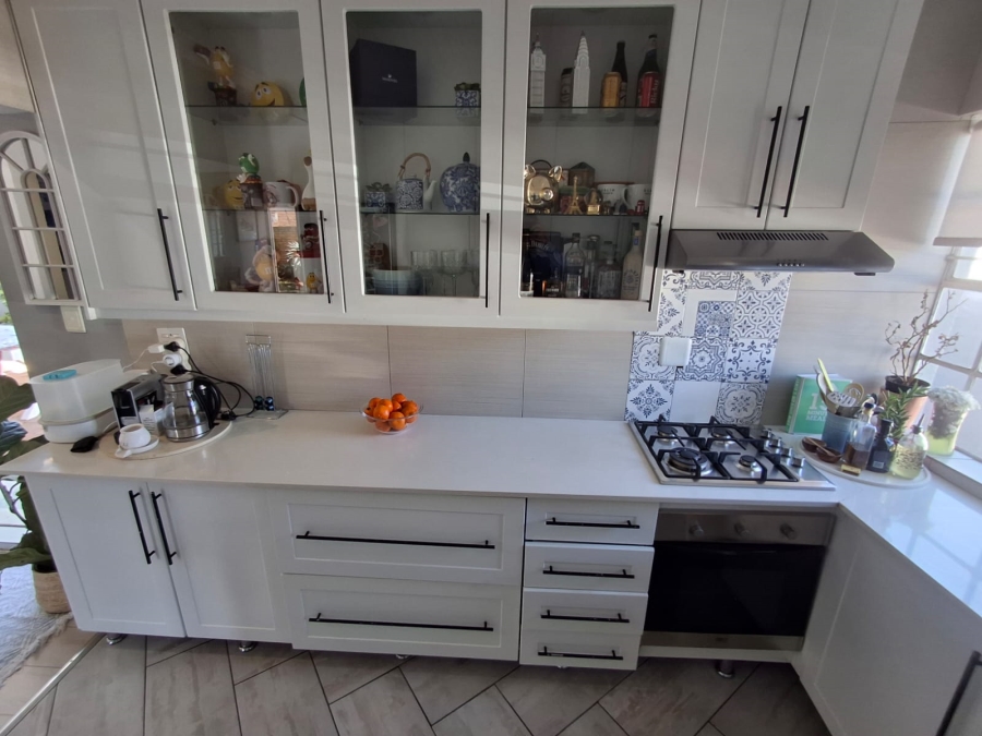3 Bedroom Property for Sale in Brackenhurst Gauteng