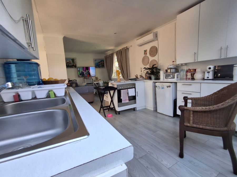 3 Bedroom Property for Sale in Brackenhurst Gauteng