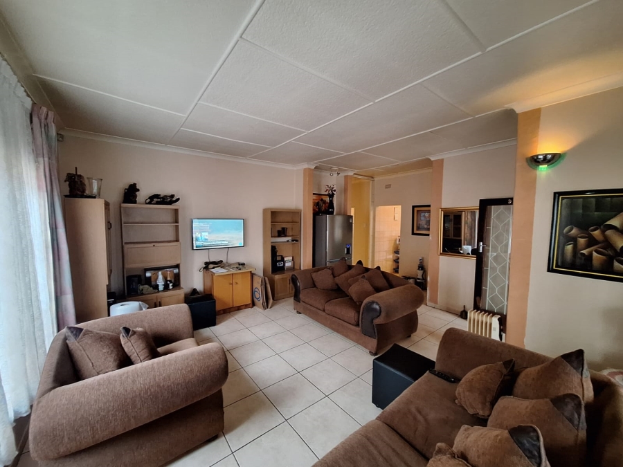 3 Bedroom Property for Sale in Symhurst Gauteng