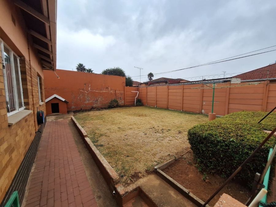 3 Bedroom Property for Sale in Symhurst Gauteng