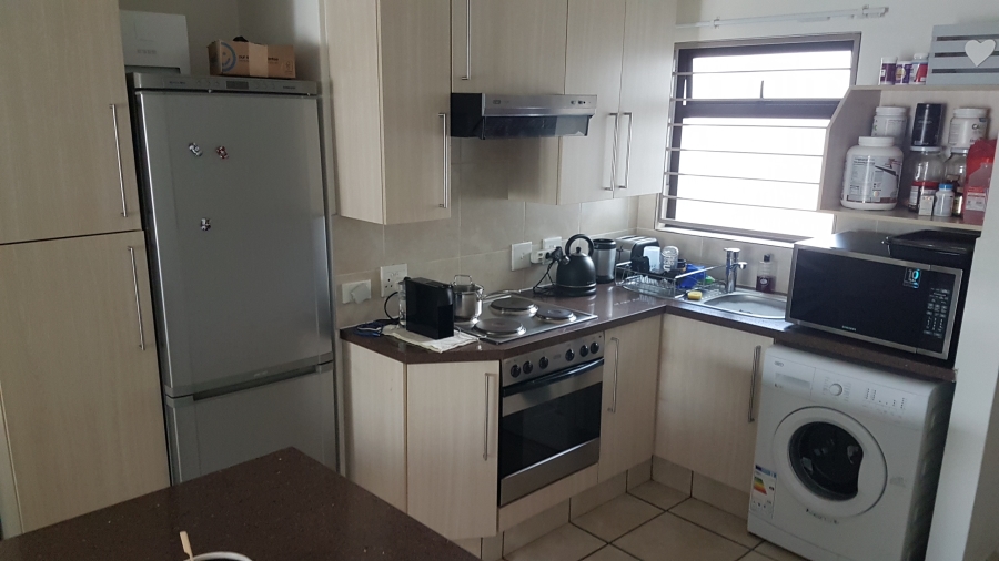 To Let 2 Bedroom Property for Rent in Douglasdale Gauteng