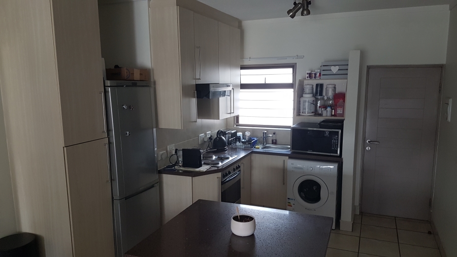 To Let 2 Bedroom Property for Rent in Douglasdale Gauteng
