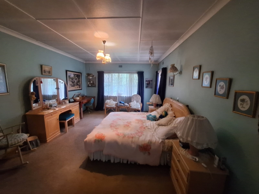 3 Bedroom Property for Sale in Lombardy East Gauteng