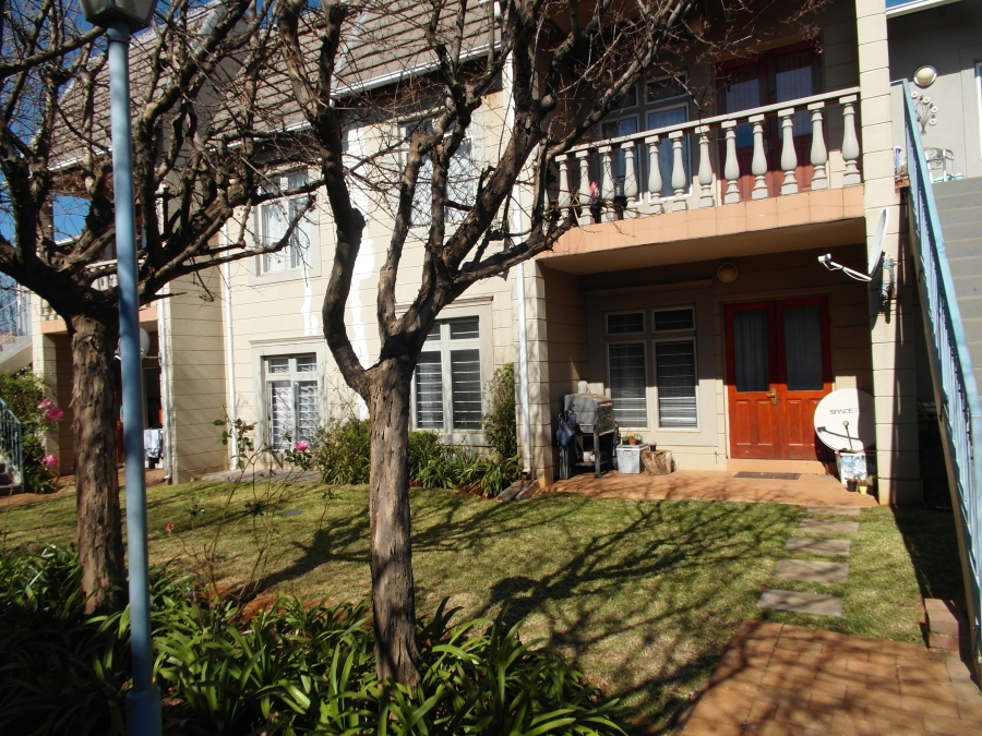 To Let 2 Bedroom Property for Rent in Montgomery Park Gauteng