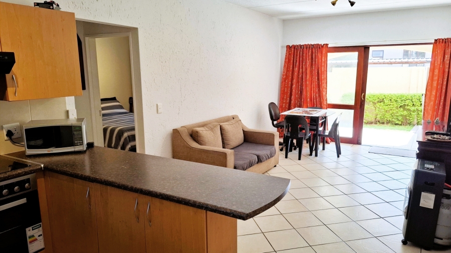 1 Bedroom Property for Sale in Sunninghill Gauteng