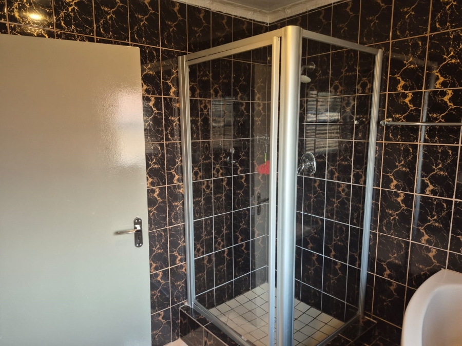 3 Bedroom Property for Sale in Leachville Gauteng