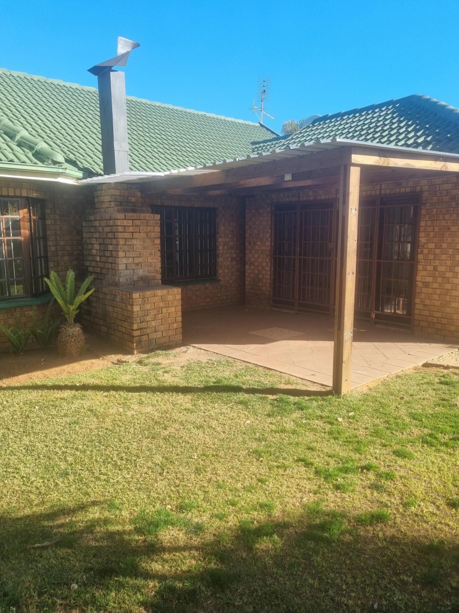 To Let 3 Bedroom Property for Rent in Moreleta Park Gauteng