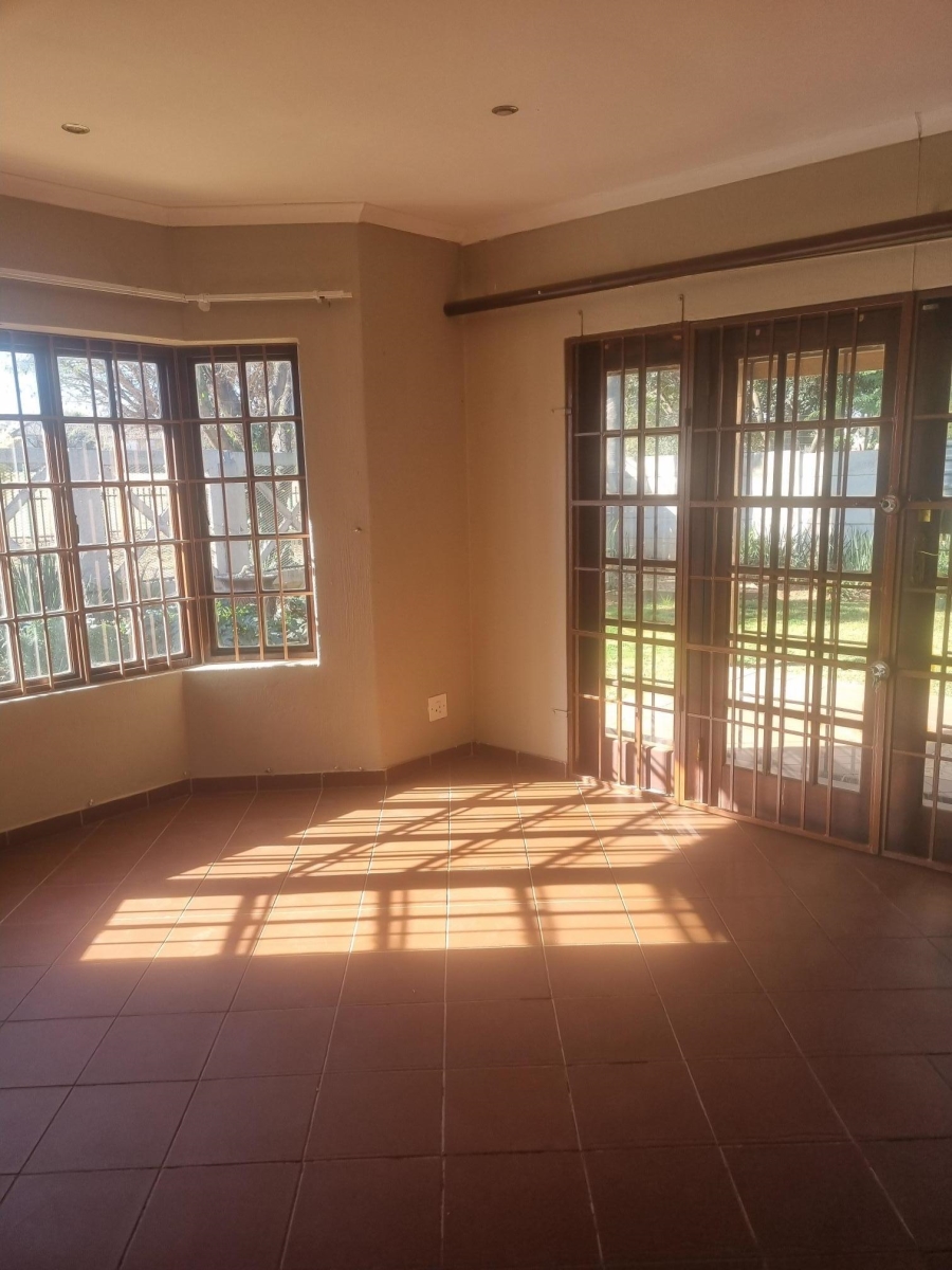 To Let 3 Bedroom Property for Rent in Moreleta Park Gauteng