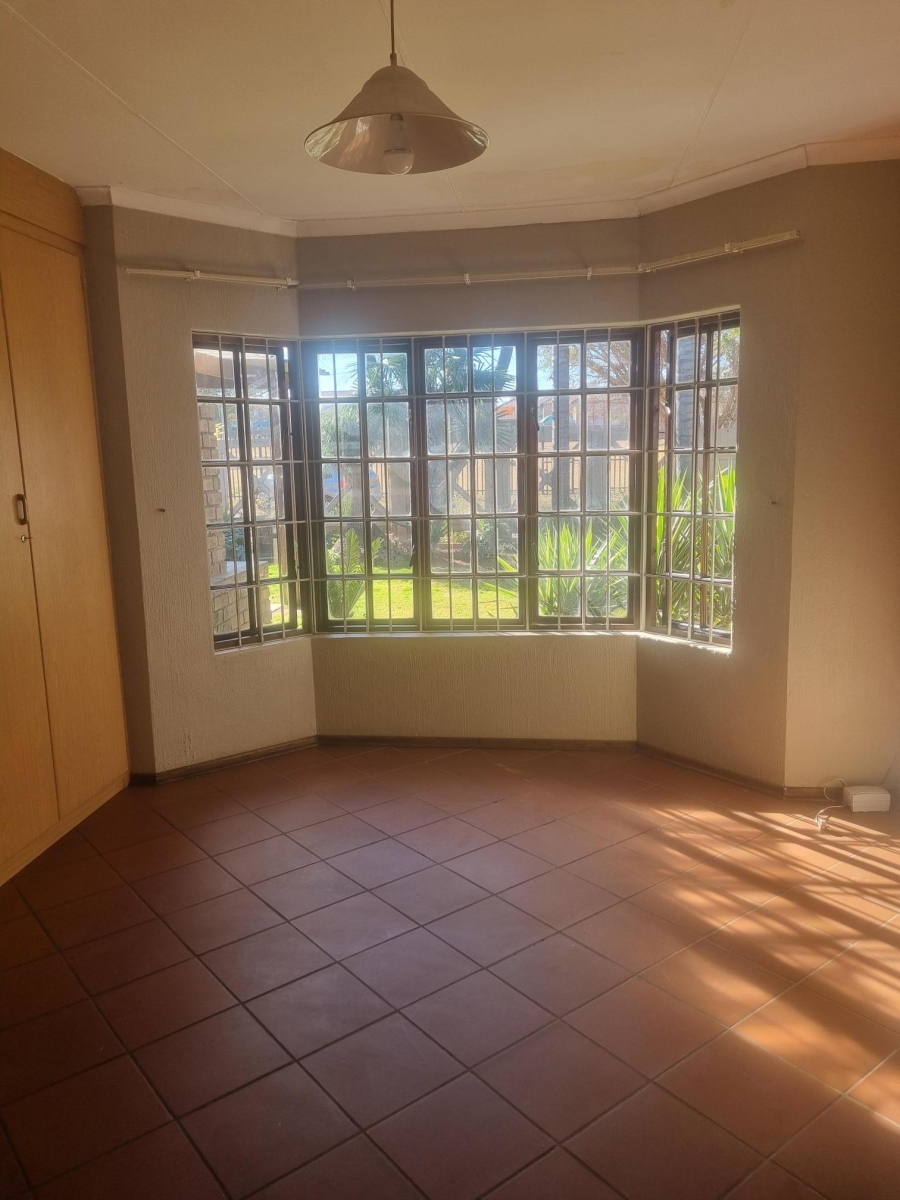 To Let 3 Bedroom Property for Rent in Moreleta Park Gauteng