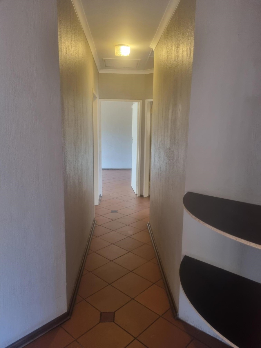 To Let 3 Bedroom Property for Rent in Moreleta Park Gauteng