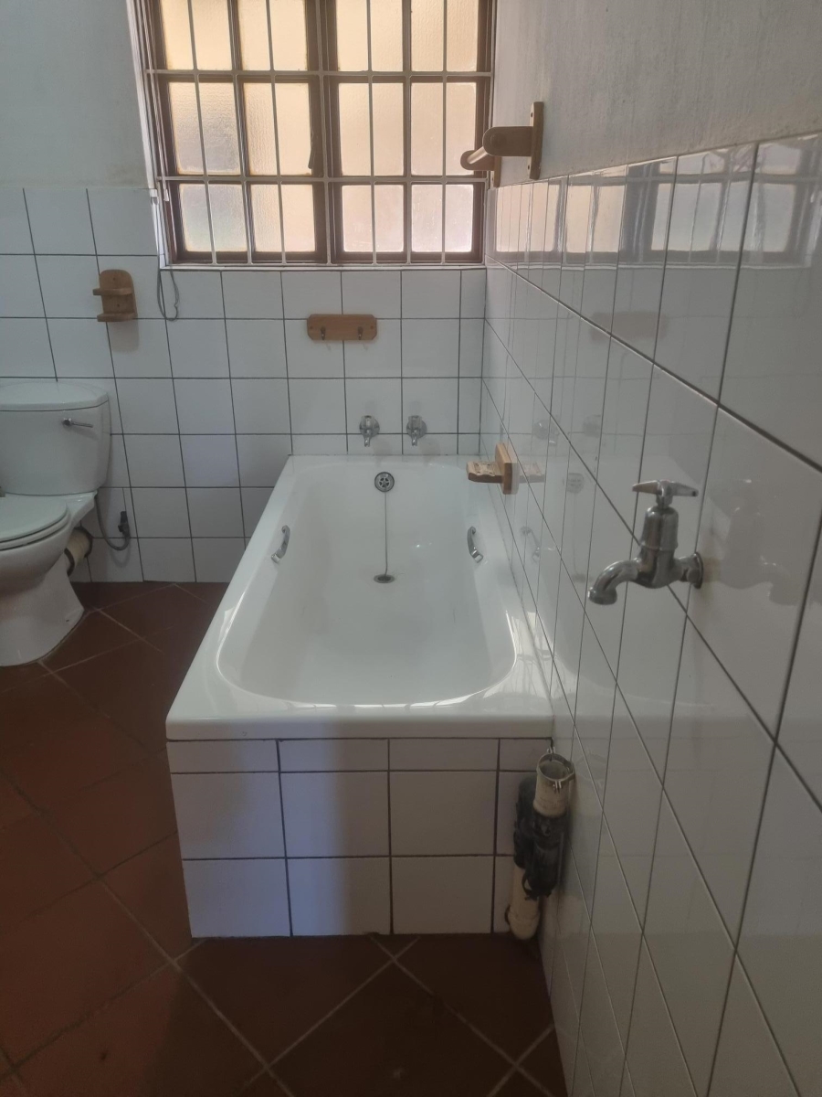 To Let 3 Bedroom Property for Rent in Moreleta Park Gauteng