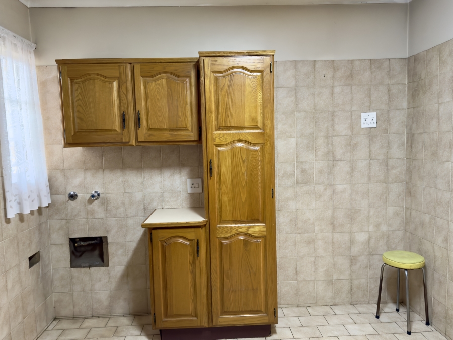 2 Bedroom Property for Sale in Die Wilgers Gauteng