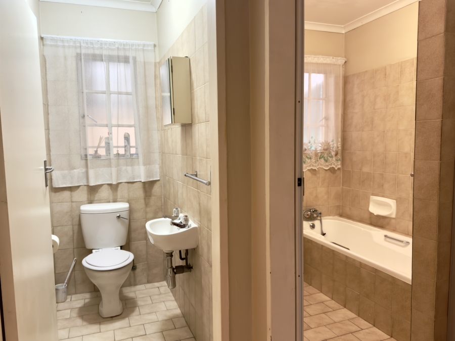 2 Bedroom Property for Sale in Die Wilgers Gauteng