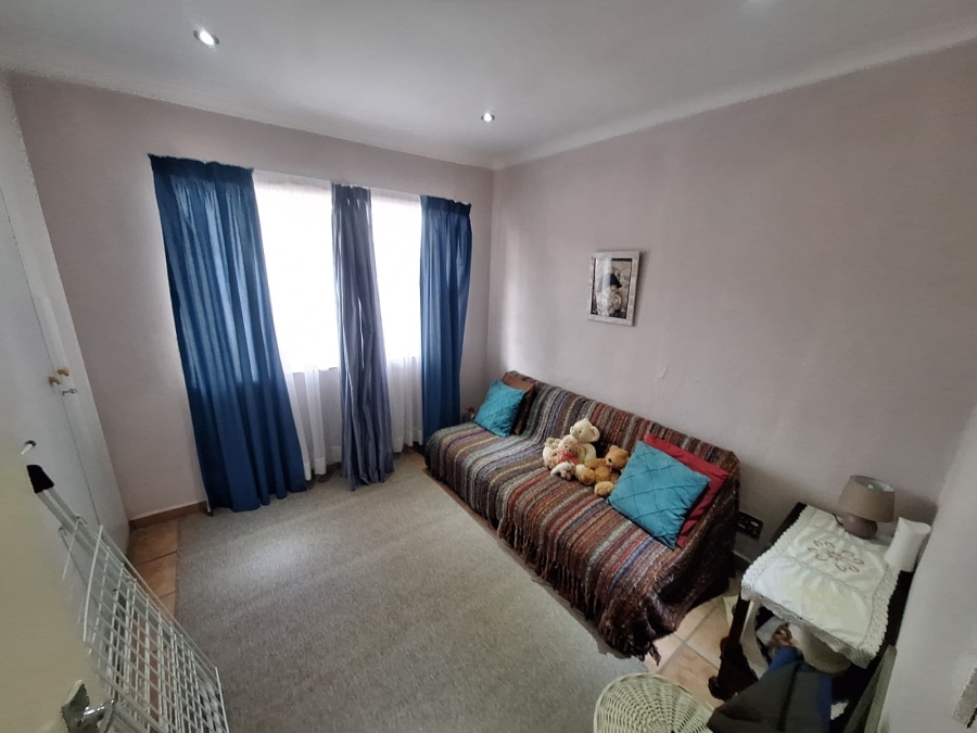 3 Bedroom Property for Sale in Klopperpark Gauteng