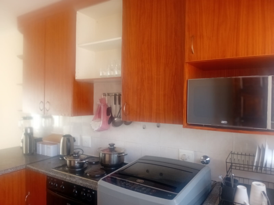 2 Bedroom Property for Sale in Kenmare Gauteng