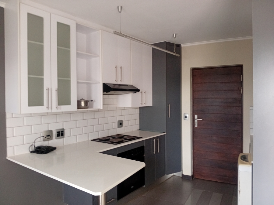 1 Bedroom Property for Sale in Hatfield Gauteng