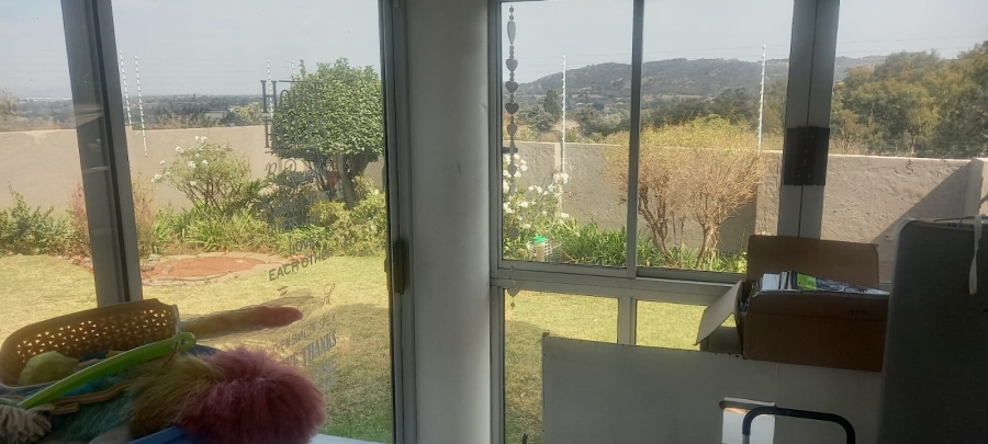 3 Bedroom Property for Sale in South Crest Gauteng