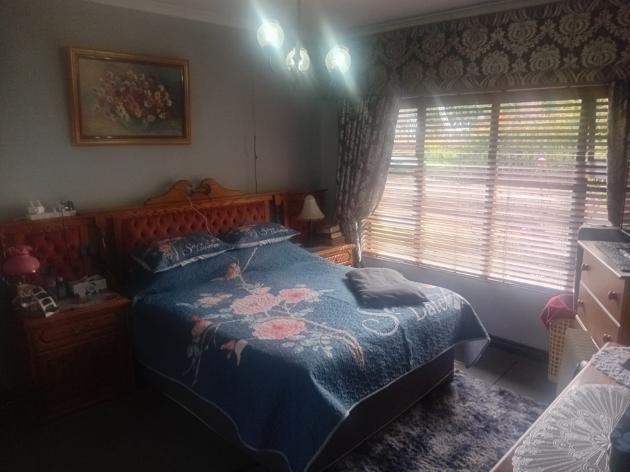 3 Bedroom Property for Sale in Kenmare Gauteng