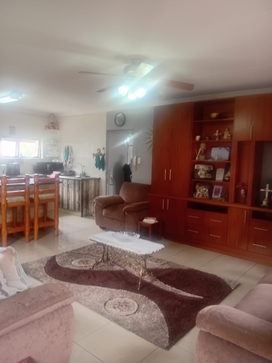 3 Bedroom Property for Sale in Kenmare Gauteng
