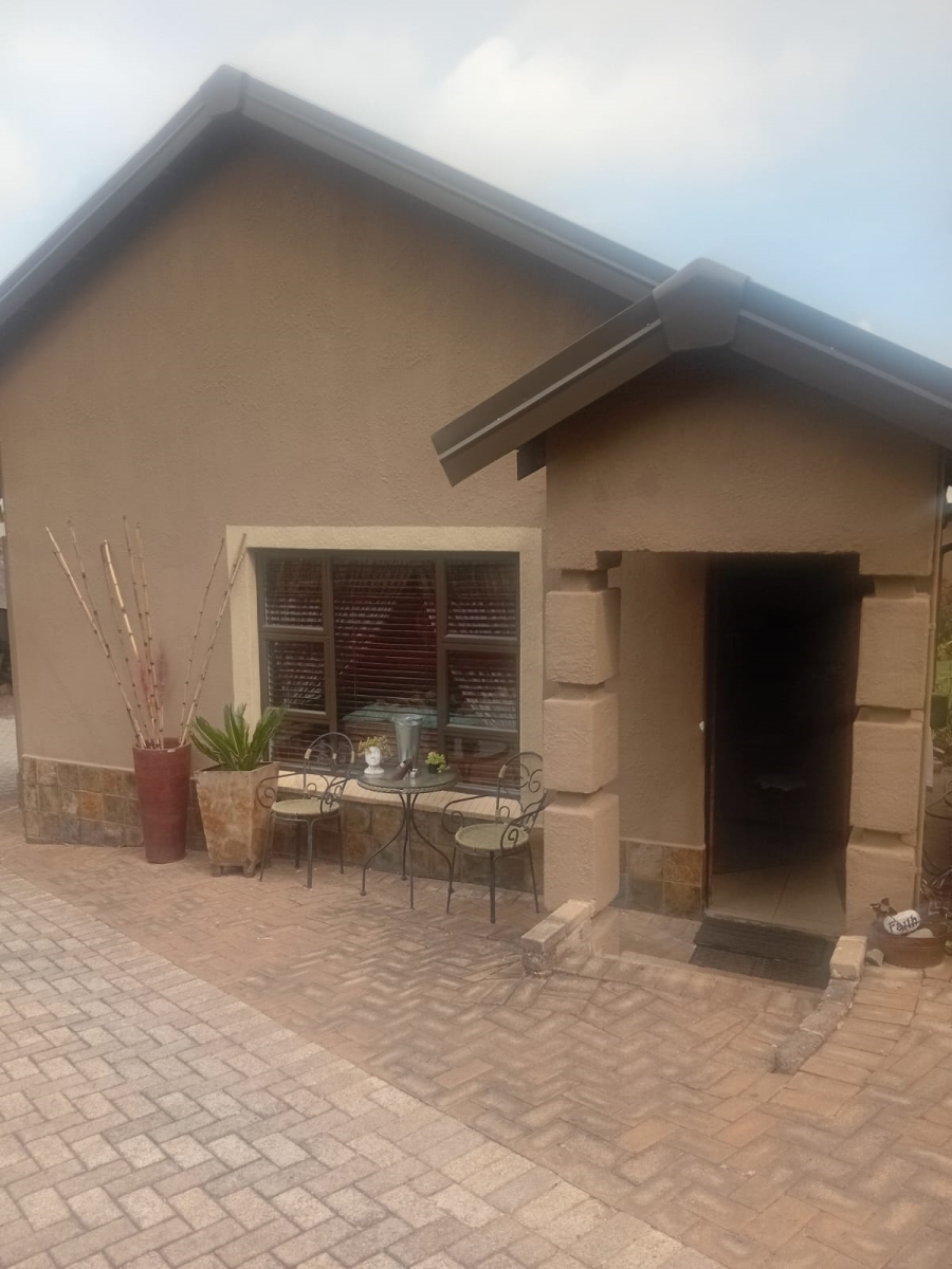 3 Bedroom Property for Sale in Kenmare Gauteng