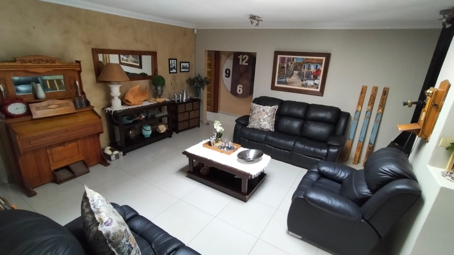 4 Bedroom Property for Sale in Kenmare Gauteng