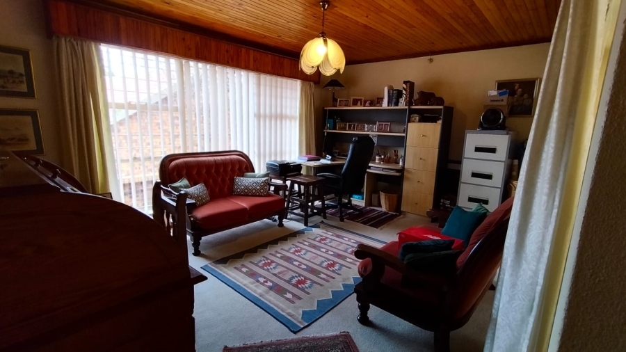 4 Bedroom Property for Sale in Noordheuwel Gauteng