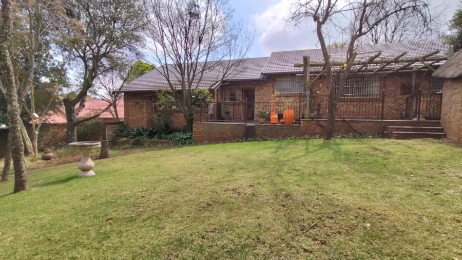 4 Bedroom Property for Sale in Noordheuwel Gauteng