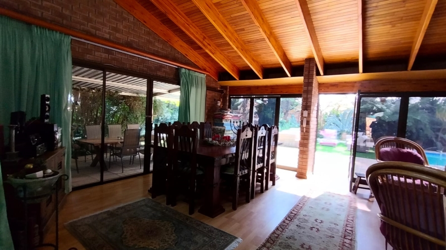 2 Bedroom Property for Sale in Noordheuwel Gauteng