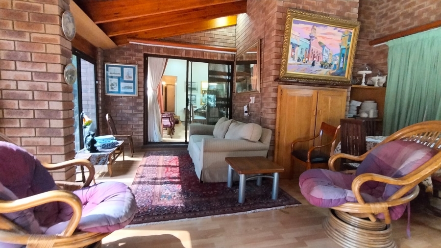 2 Bedroom Property for Sale in Noordheuwel Gauteng