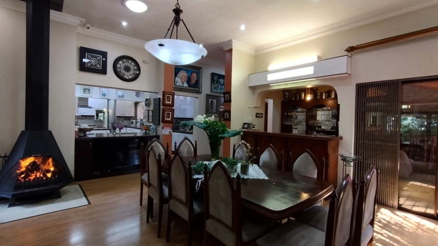2 Bedroom Property for Sale in Noordheuwel Gauteng