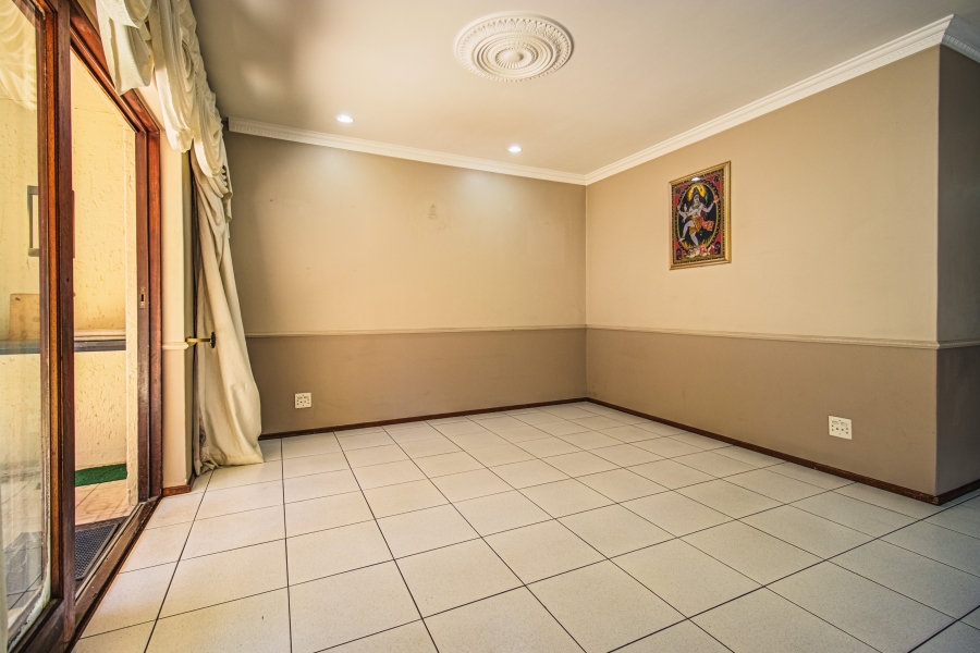 3 Bedroom Property for Sale in Bruma Gauteng
