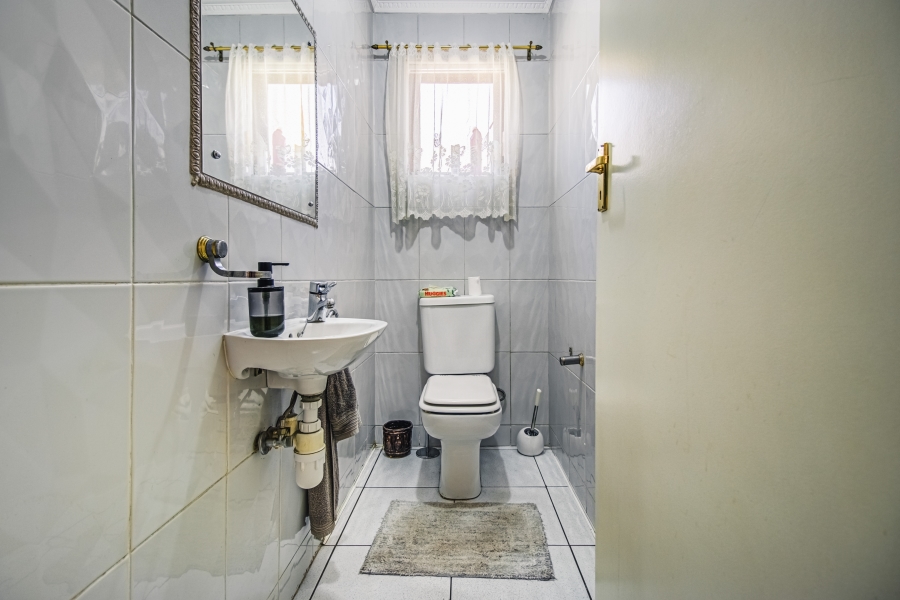 3 Bedroom Property for Sale in Bruma Gauteng