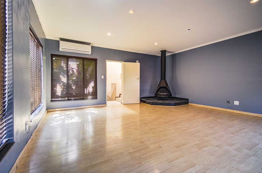 3 Bedroom Property for Sale in Bruma Gauteng