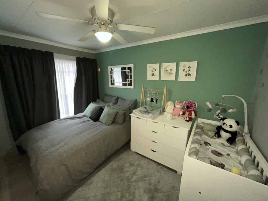 2 Bedroom Property for Sale in Annlin Gauteng
