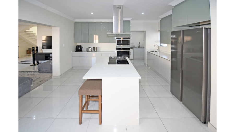 5 Bedroom Property for Sale in Blue Valley Golf Estate Gauteng