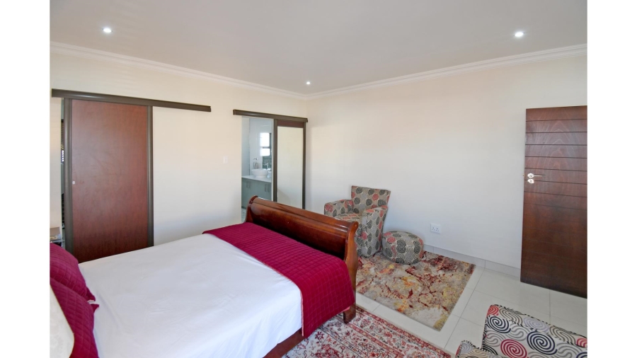 5 Bedroom Property for Sale in Blue Valley Golf Estate Gauteng