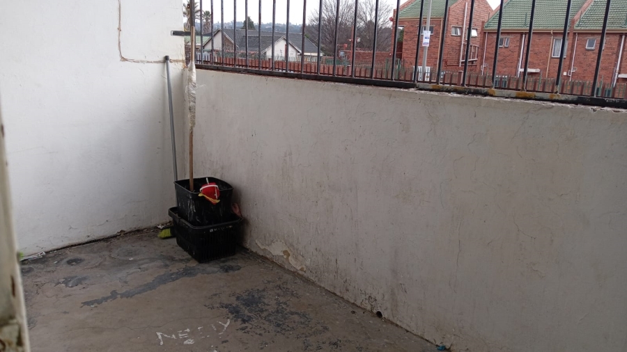 2 Bedroom Property for Sale in Florida Gauteng