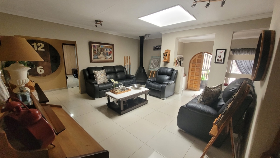 4 Bedroom Property for Sale in Kenmare Gauteng